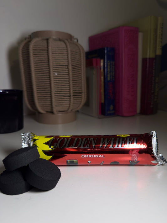 Rouleau de charbon pour encens